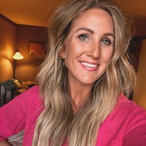 Meet your Posher, Myrissa